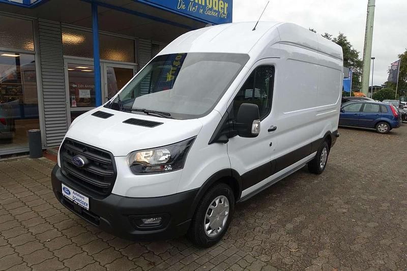 Gebraucht Ford Transit Trend 131 PS (96 kW) 2024 Weiß Van / Kleinbus