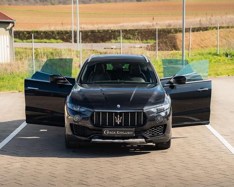 Gebraucht Maserati Levante 510 PS (375 kW) 2017 Schwarz SUV