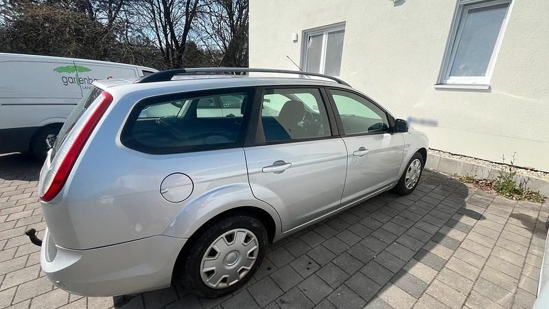 Gebraucht Ford Focus 101 PS (74 kW) 2007 Kombi