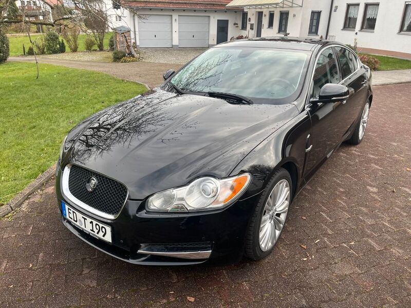 Schwarz Gebraucht 2011 Jaguar XF S Limousine | 8.500 € (Guter Preis) - Bild 1/4