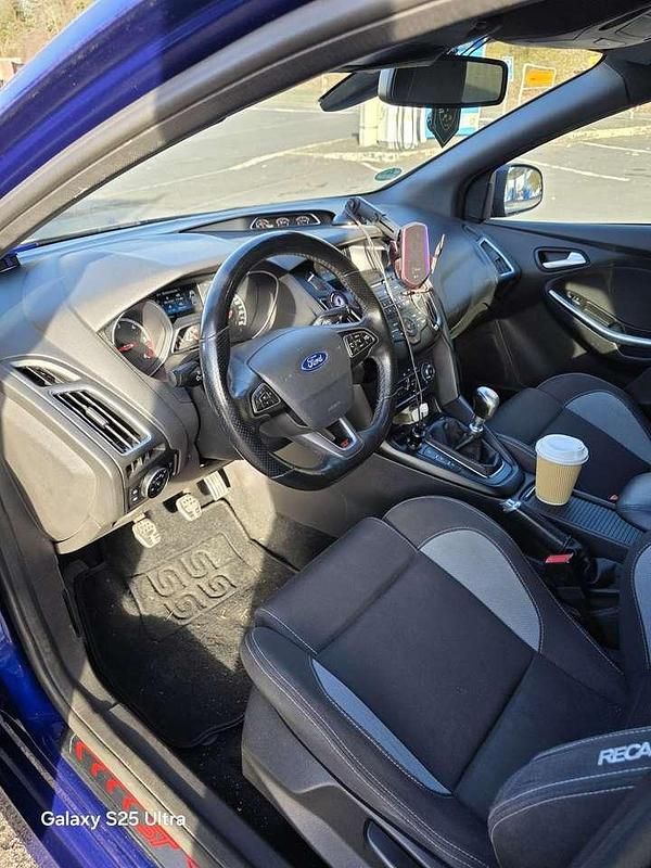 Gebraucht Ford Focus ST 185 PS (136 kW) 2016 Blau Kombi