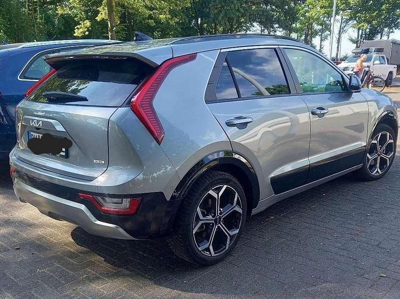 Silber Gebraucht 2022 Kia Niro Spirit SUV | 22.500 € (Guter Preis) - Bild 1/3