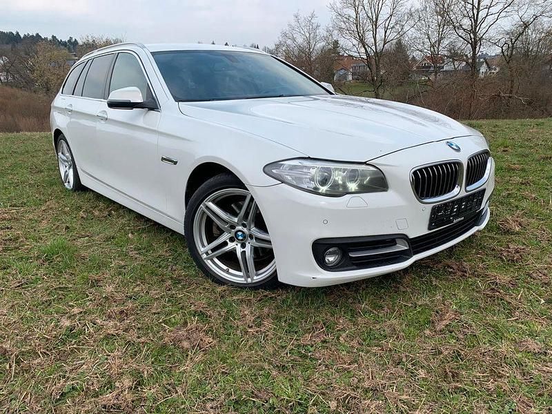 Gebraucht BMW 520 190 PS (139 kW) 2017 Weiß Kombi