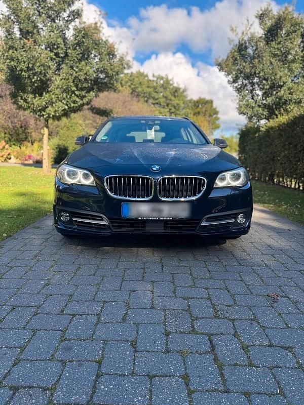 Blau Gebraucht 2015 BMW 525 Kombi | 14.900 € (Guter Preis) - Bild 1/4