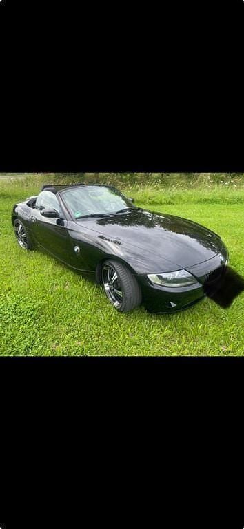 Schwarz Gebraucht 2004 BMW Z4 Sport Line Cabrio | 7.900 € (Guter Preis) - Bild 1/4