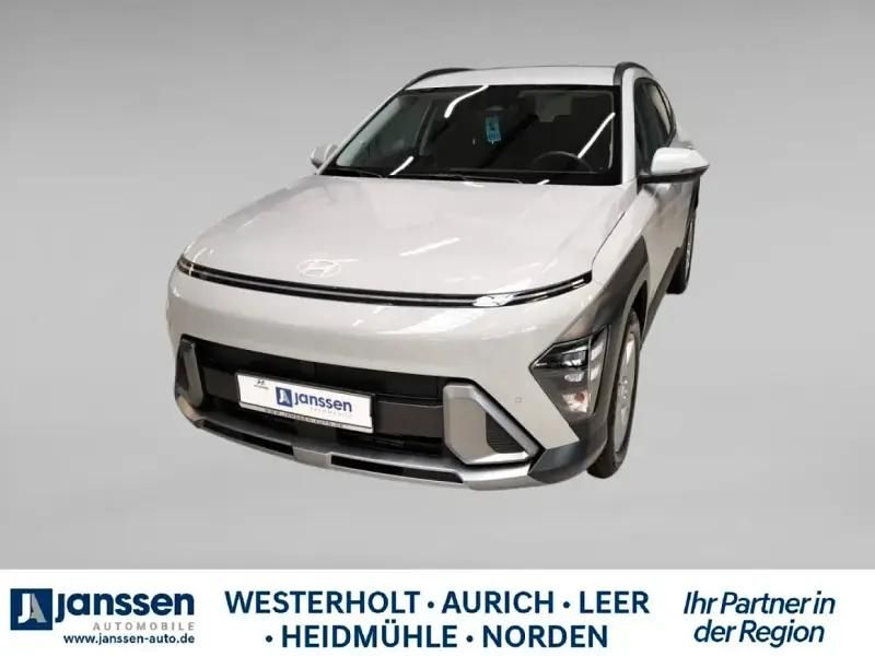 Grau Gebraucht 2024 Hyundai Kona Trend SUV | 29.490 € - Bild 1/1