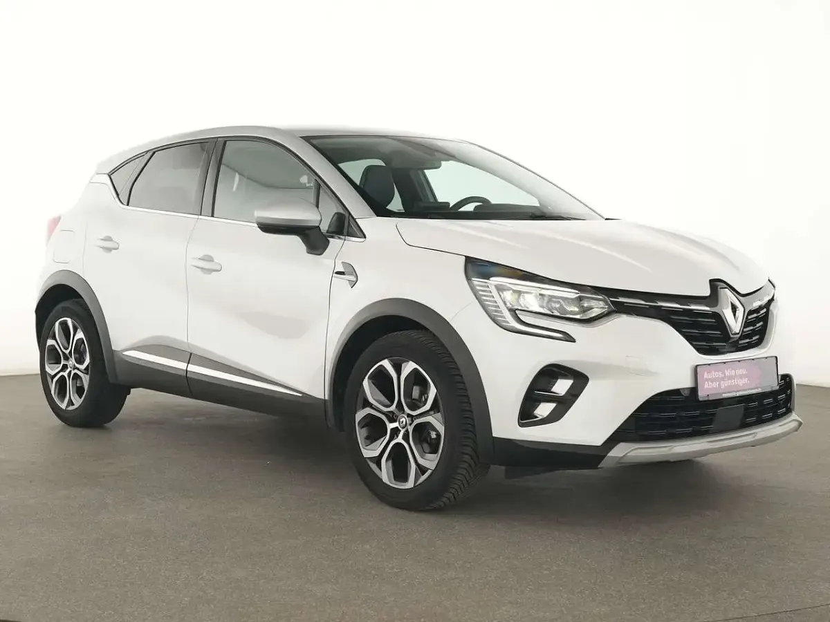 Gebraucht Renault Captur Intens 140 PS (102 kW) 2022 Weiß SUV