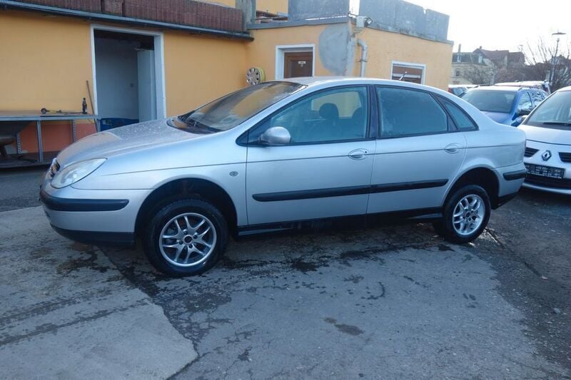 Silber Gebraucht 2001 Citroën C5 Limousine | 1.499 € (Fairer Preis) - Bild 1/4