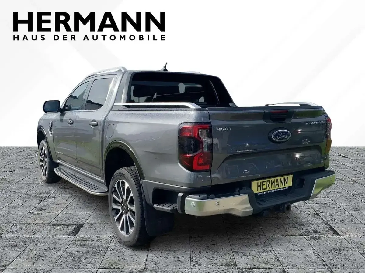 Gebraucht Ford Ranger Platinum 241 PS (177 kW) 2023 Grau Pickup