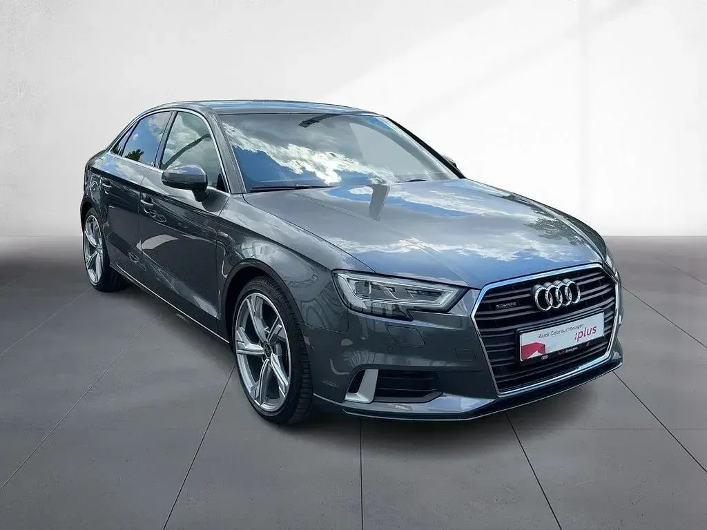 Second-hand Audi A3 Sport 190 CP (139 kW) 2020 Gri Berlinǎ