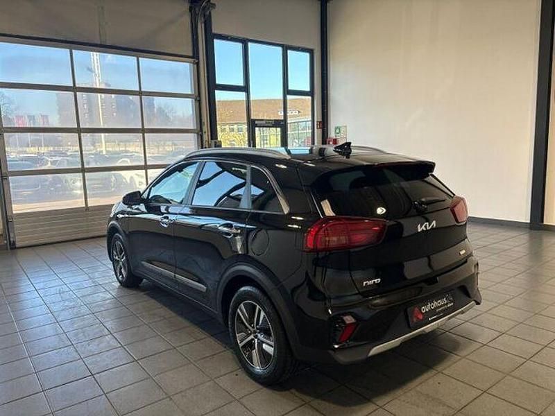 Gebraucht Kia Niro 141 PS (103 kW) 2022 Schwarz SUV