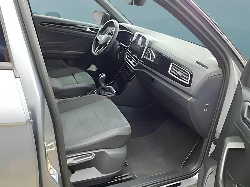 Gebraucht VW T-Roc 150 PS (110 kW) 2025 Silber SUV