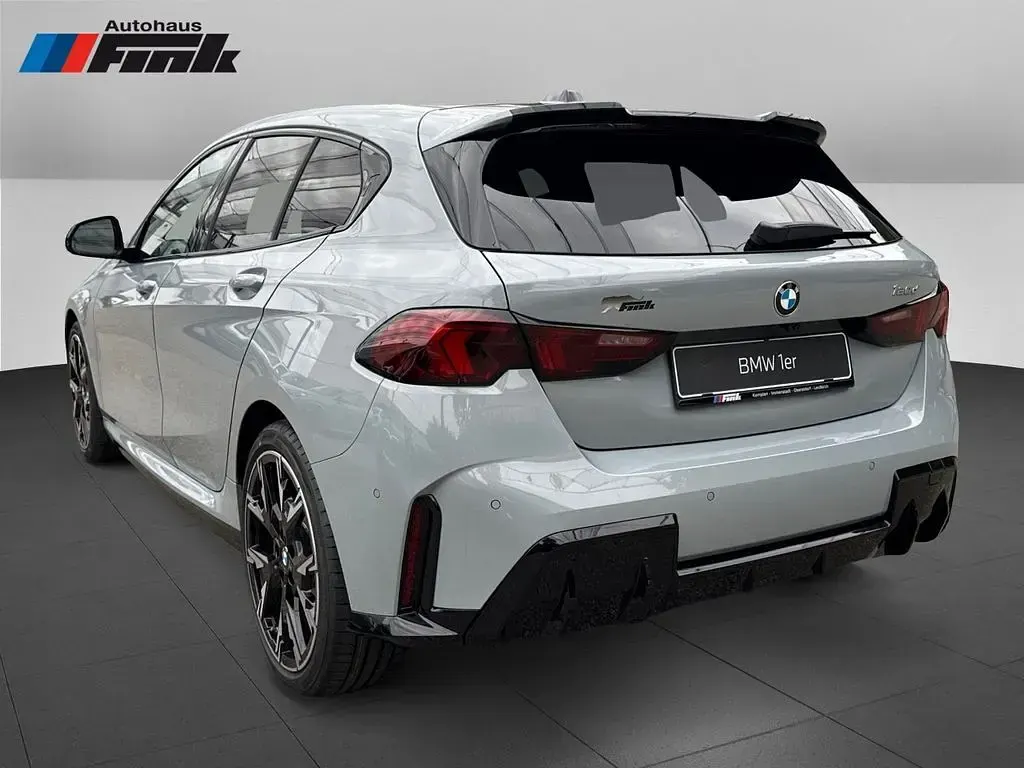 Neu BMW 120 M Sport 163 PS (119 kW) 2025 M brooklyn grau metallic Kleinwagen