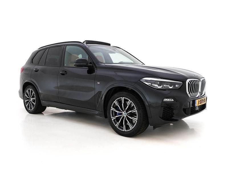 Schwarz Gebraucht 2020 BMW X5 Executive SUV | 38.945 € (Teuer) - Bild 1/4