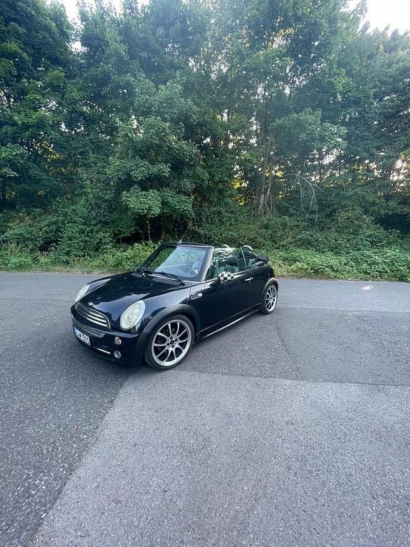 Schwarz Gebraucht 2006 Mini Cooper Cabriolet Cabrio | 3.900 € (Teuer) - Bild 1/4