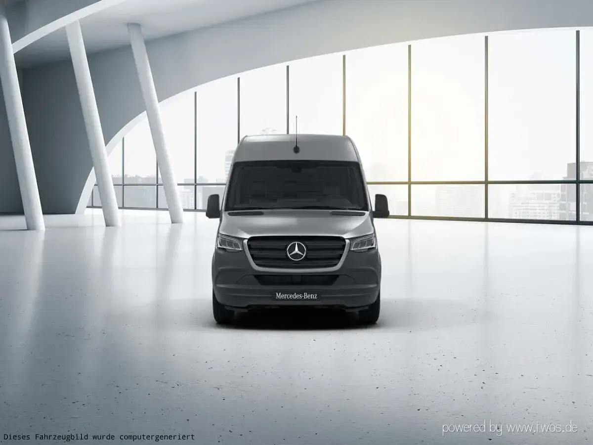 Używany Mercedes Sprinter 170 KM (125 kW) 2022 Srebrny Van