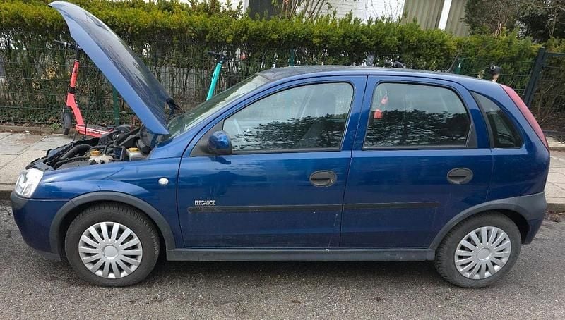 Gebraucht Opel Corsa 80 PS (58 kW) 2004 Blau Kleinwagen