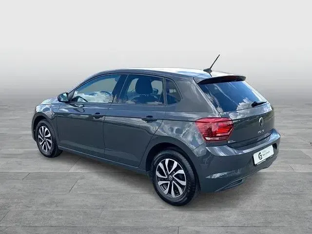 Gebraucht VW Polo Active 95 PS (69 kW) 2021 Grau Kleinwagen