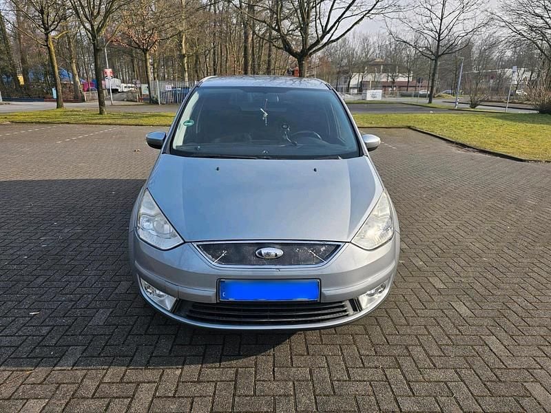 Gebraucht Ford Galaxy 140 PS (102 kW) 2008 Grau Van / Kleinbus
