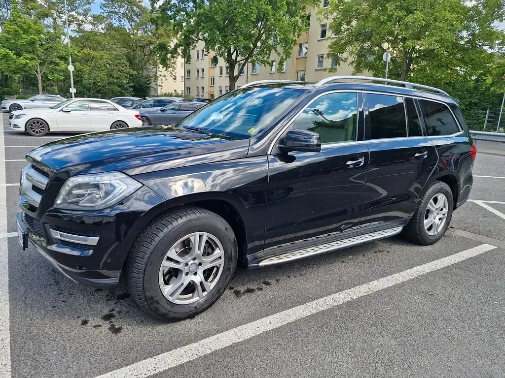 Gebraucht Mercedes GL350 258 PS (189 kW) 2015 Schwarz SUV