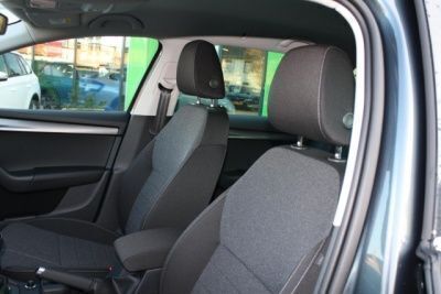 Gebraucht Skoda Octavia Soleil 150 PS (110 kW) 2019 Grau metallic Kombi