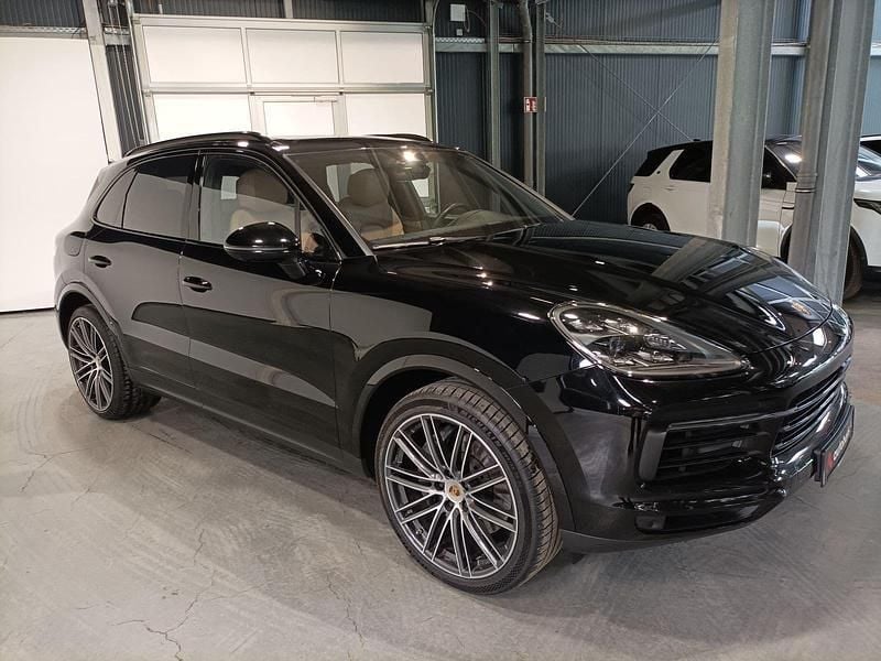 Schwarz Gebraucht 2022 Porsche Cayenne S SUV | 66.220 € (Superpreis) - Bild 1/4