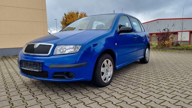 Blau Gebraucht 2005 Skoda Fabia Classic Kleinwagen | 699 € (Superpreis) - Bild 1/4