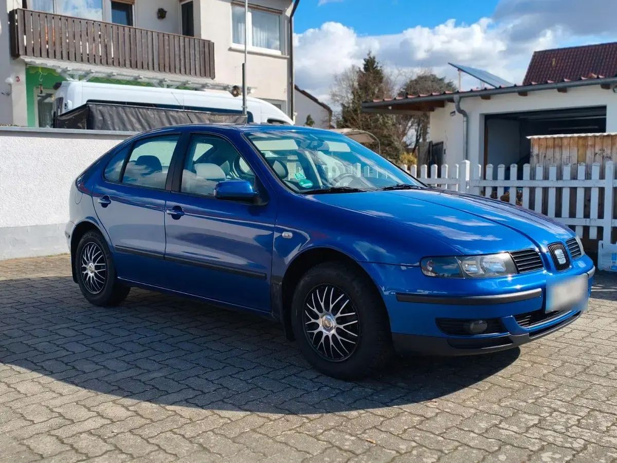 Gebraucht Seat Leon Stella 105 PS (77 kW) 2001 Blau Kleinwagen