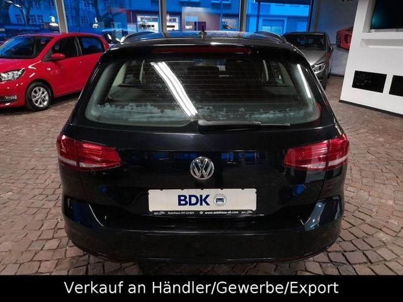Gebraucht VW Passat Comfortline 150 PS (110 kW) 2017 Schwarz Kombi
