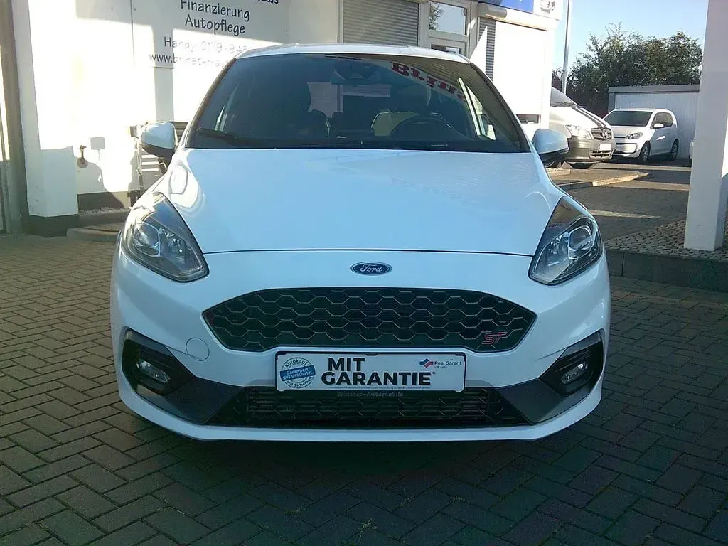 Gebraucht Ford Fiesta Performance Edition 200 PS (147 kW) 2019 Weiß Kleinwagen