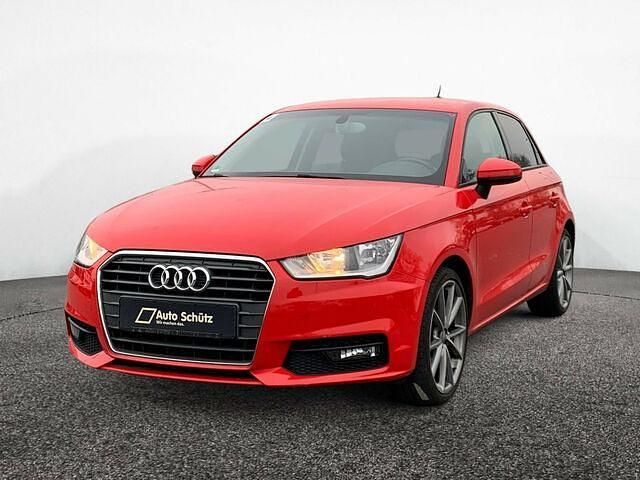 Gebraucht Audi A1 Sport 95 PS (69 kW) 2019 Rot SUV