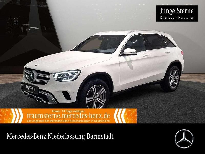 Weiß Gebraucht 2022 Mercedes GLC300e SUV | 40.990 € (Fairer Preis) - Bild 1/3