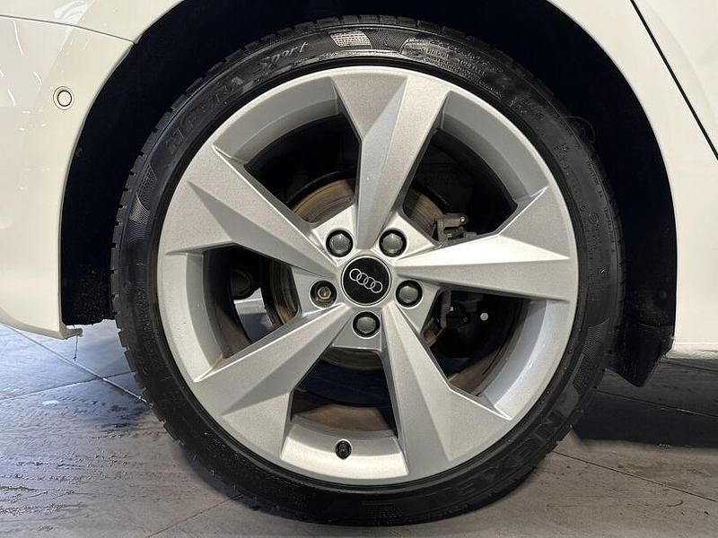 Gebraucht Audi A3 S-Line 150 PS (110 kW) 2023 Ibisweiã Limousine