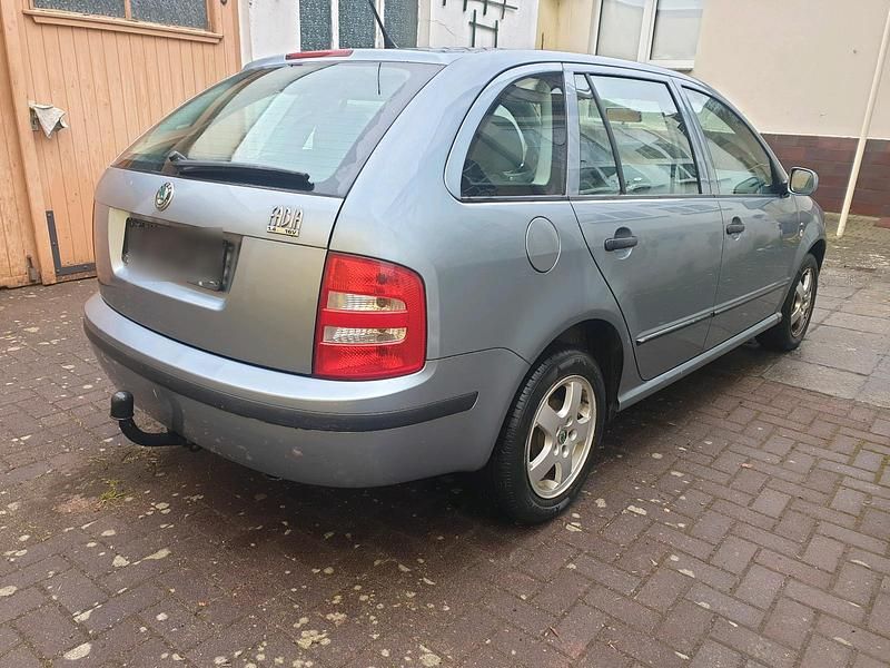 Gebraucht Skoda Fabia 75 PS (55 kW) 2002 Blau Kombi