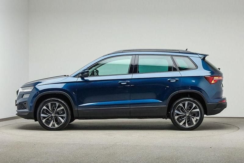 Gebraucht Skoda Karoq Style 116 PS (85 kW) 2023 Lavablau metallic (metallic) SUV