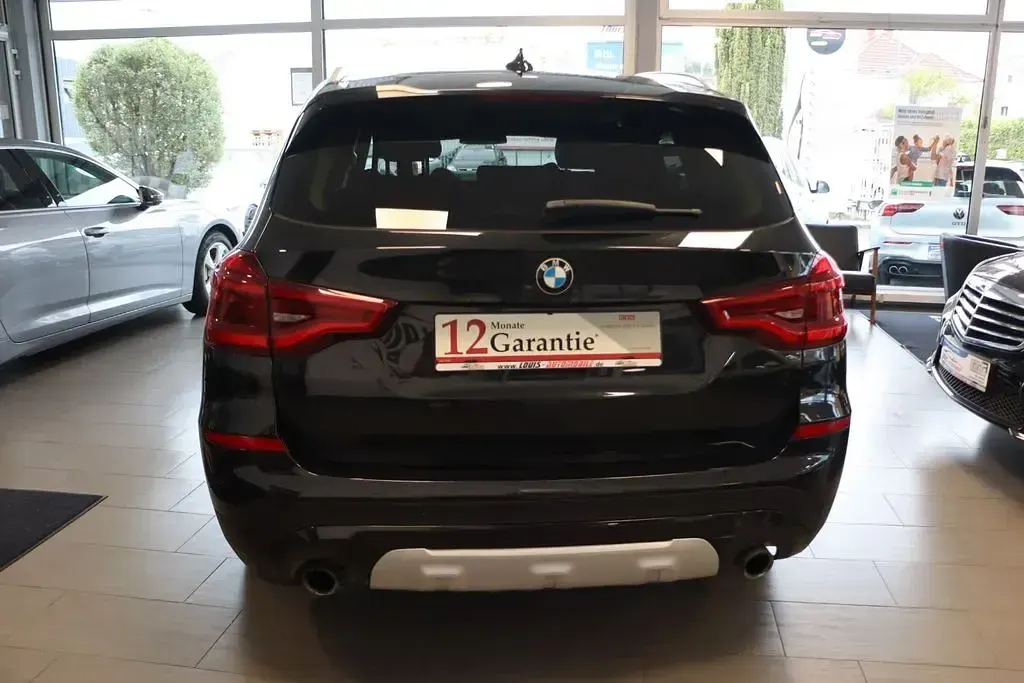 Gebraucht BMW X3 Performance 231 PS (169 kW) 2019 Saphirschwarz (metallic) SUV
