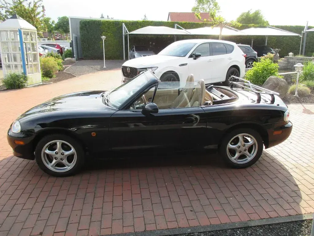 Gebraucht Mazda MX5 110 PS (80 kW) 2001 Schwarz Cabrio