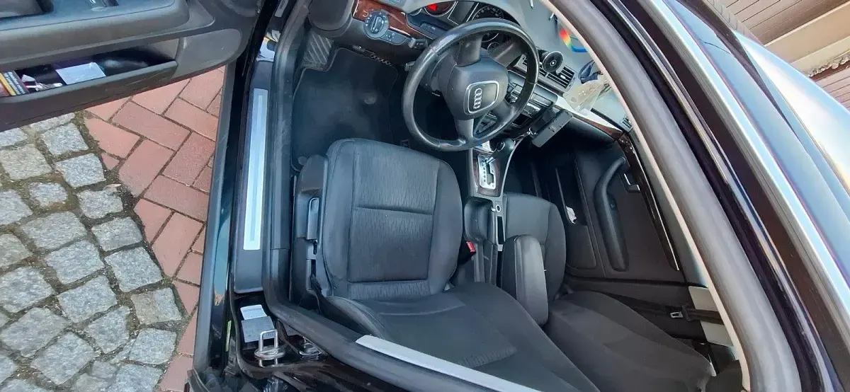 Gebraucht Audi A4 163 PS (119 kW) 2008 Schwarz Limousine