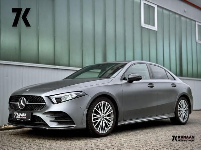 Andere Gebraucht 2022 Mercedes A200 AMG line Limousine | 28.382 € (Etwas zu teuer) - Bild 1/4