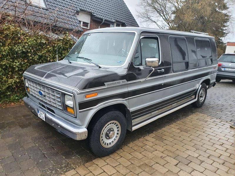Gebraucht Ford 300 145 PS (106 kW) 1987 Silber Van / Kleinbus