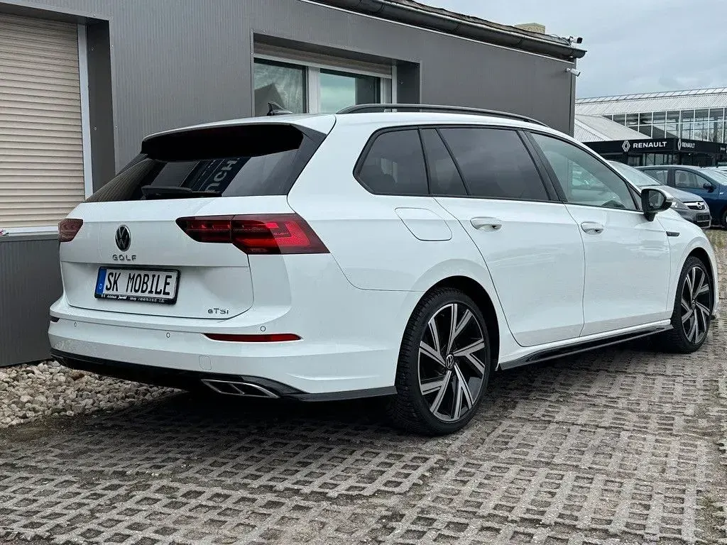 Gebraucht VW Golf VIII R-line 150 PS (110 kW) 2021 Weiß Kombi