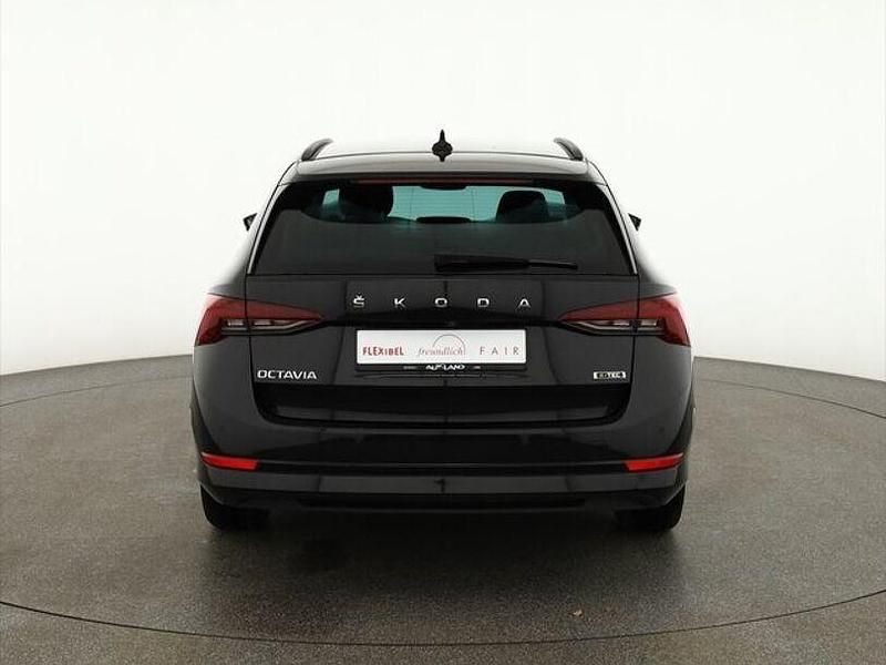Gebraucht Skoda Octavia 150 PS (110 kW) 2024 Blackmagicmet. Kombi