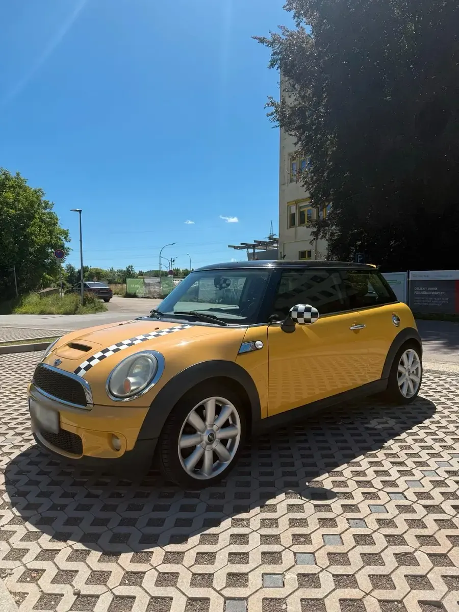 Gebraucht Mini Cooper S 174 PS (127 kW) 2009 Gelb Kleinwagen