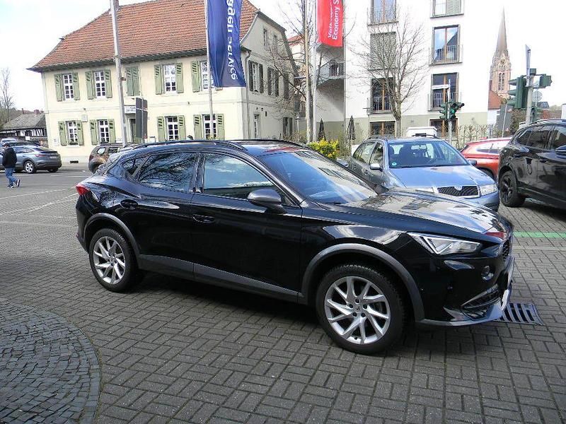 Gebraucht Cupra Formentor 150 PS (110 kW) 2024 Mitternachtsschwarz (metallic) SUV
