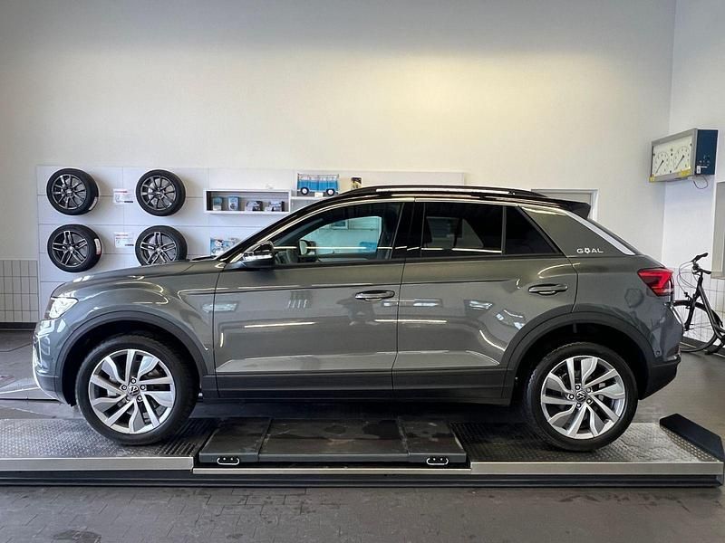 Gebraucht VW T-Roc Goal 150 PS (110 kW) 2019 Grau SUV