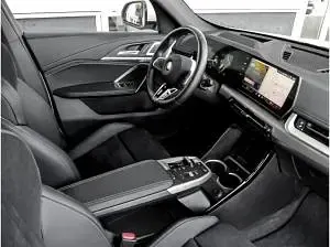 Gebraucht BMW iX1 230 kW (313 PS) 2025 Weiß (alpinweiss iii) SUV