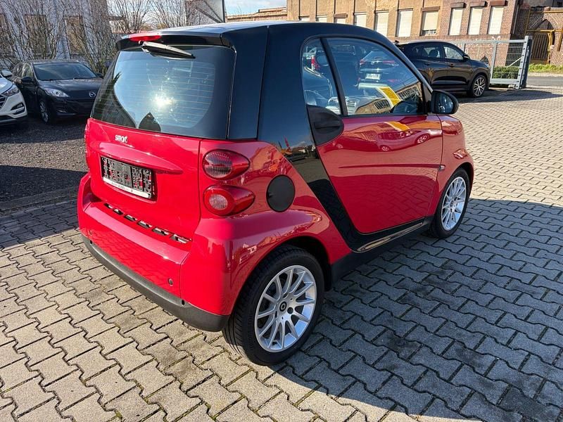 Gebraucht Smart ForTwo Coupé 71 PS (52 kW) 2010 Rot Coupé