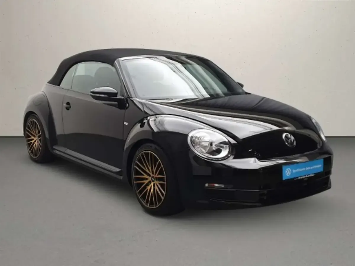 Gebraucht VW Beetle Cabriolet R 105 PS (77 kW) 2016 Schwarz Cabrio