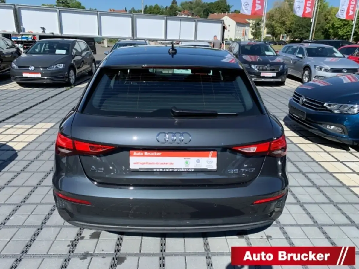 Gebraucht Audi A3 150 PS (110 kW) 2022 Limousine