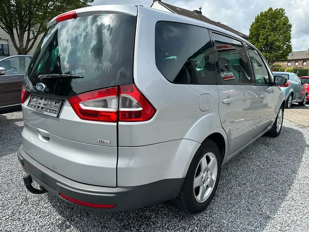Gebraucht Ford Galaxy Trend 140 PS (102 kW) 2006 Silber Van / Kleinbus